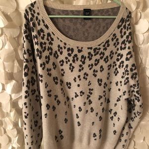 Gap leopard sweater